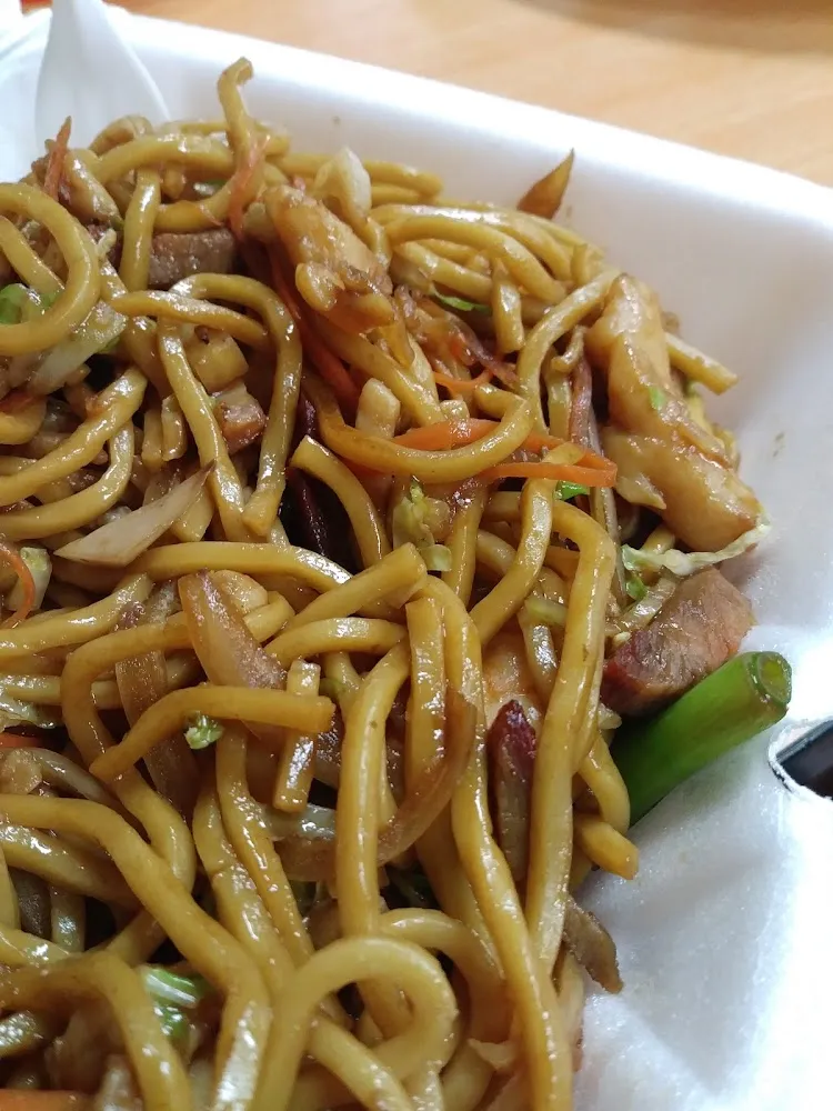 House Special Lo Mein